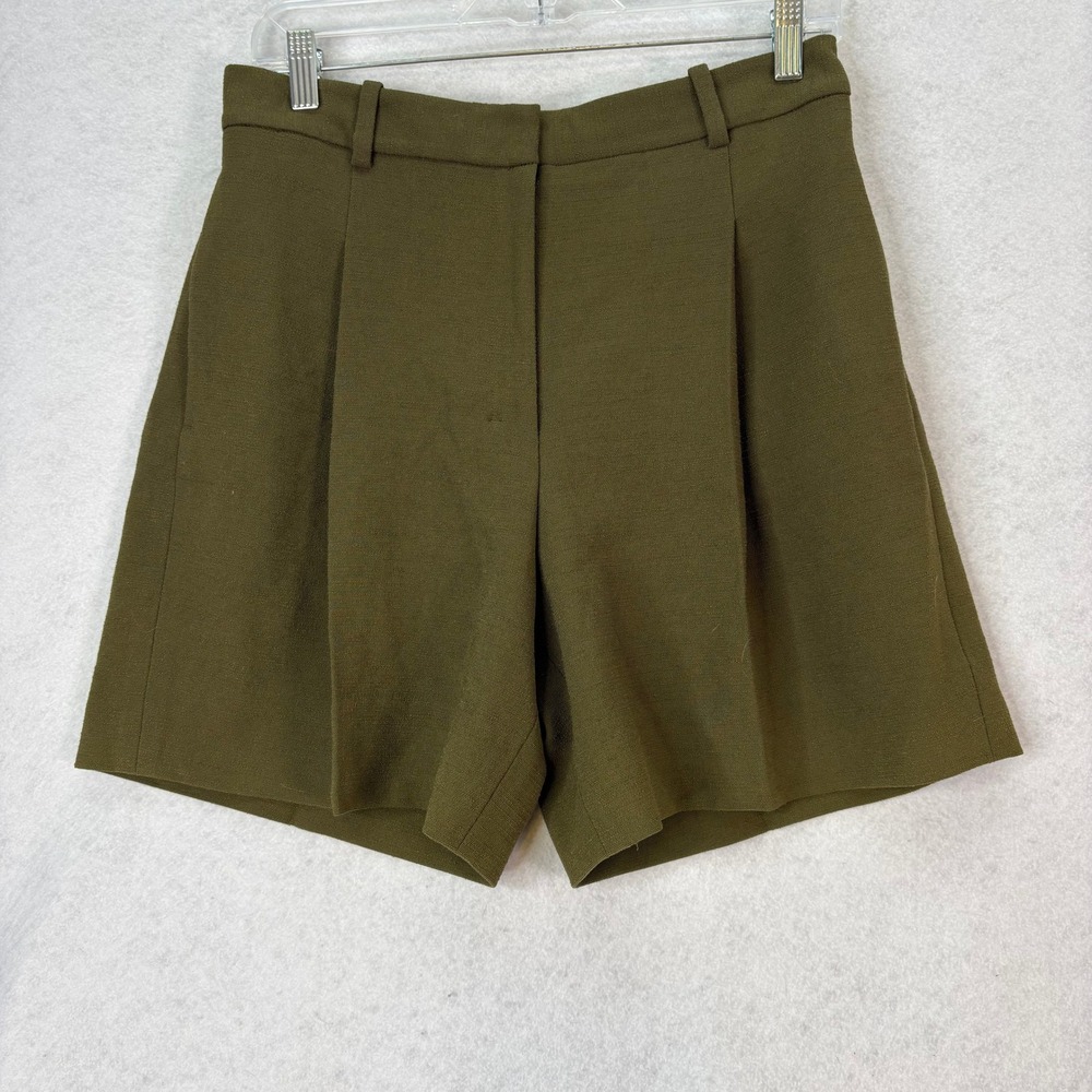 M.M.LaFleur Olive Green Pleated Tailored Shorts Womens 6 Quiet Luxury Minimalist